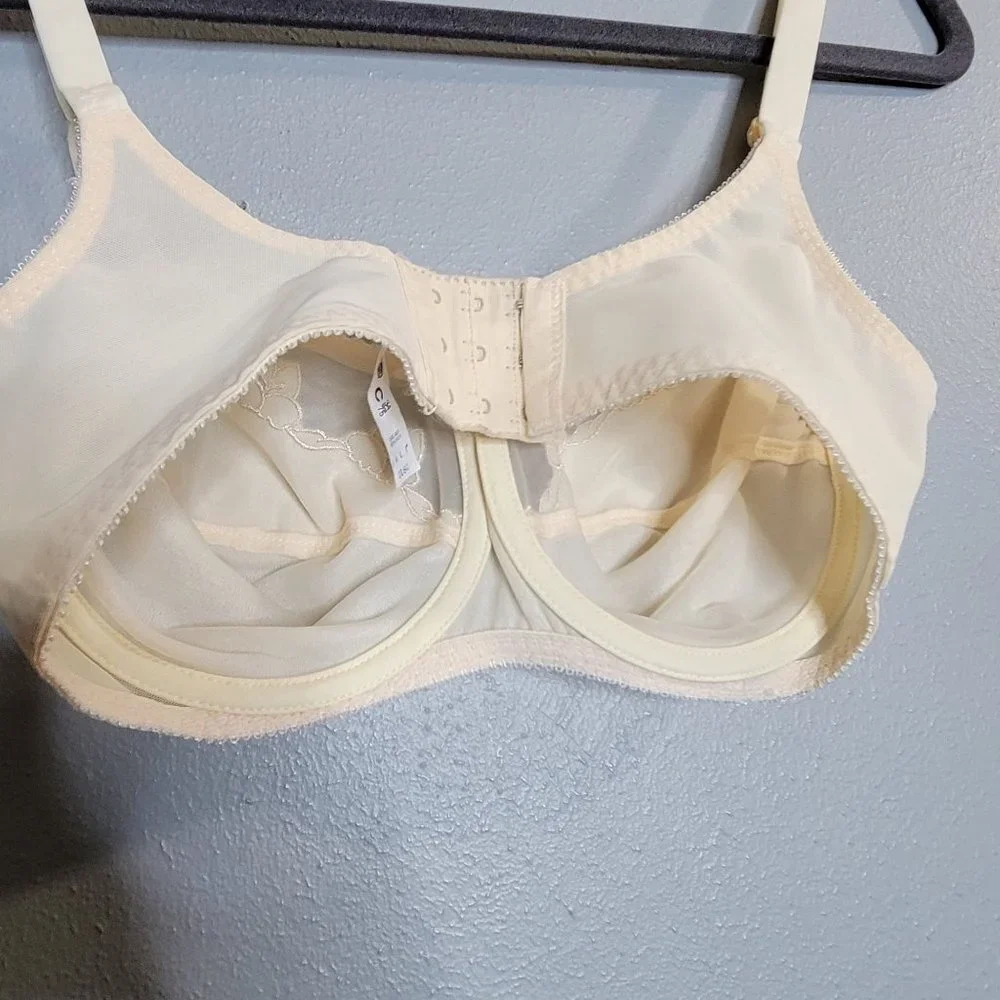 Vintage Women's‎ 34C USA Sheer Wired Bra Beige Tan Cream Union Made